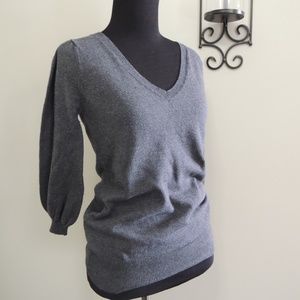 V neck/back Puff sleeve sweater